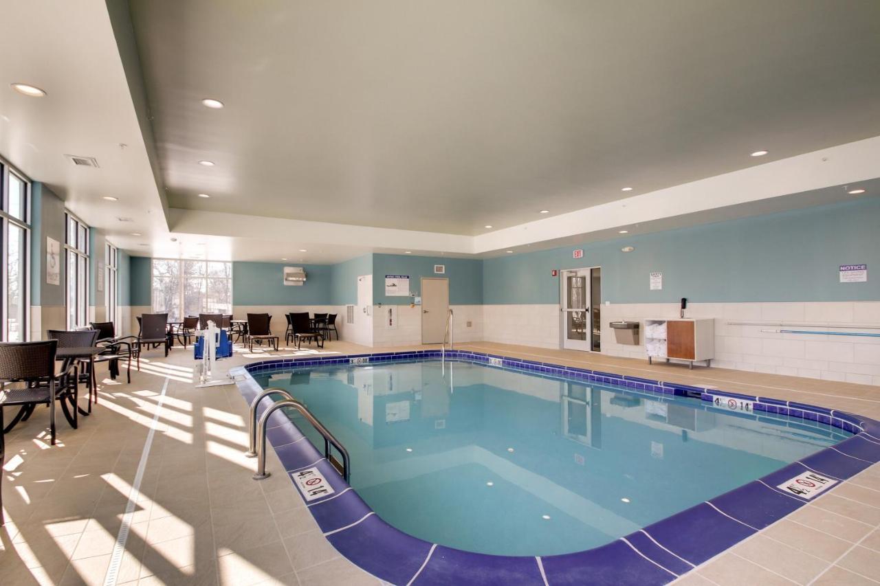 Holiday Inn Express & Suites Galesburg By Ihg Zewnętrze zdjęcie