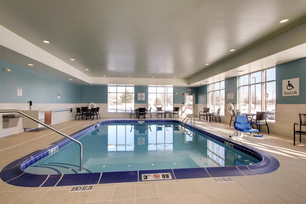 Holiday Inn Express & Suites Galesburg By Ihg Zewnętrze zdjęcie