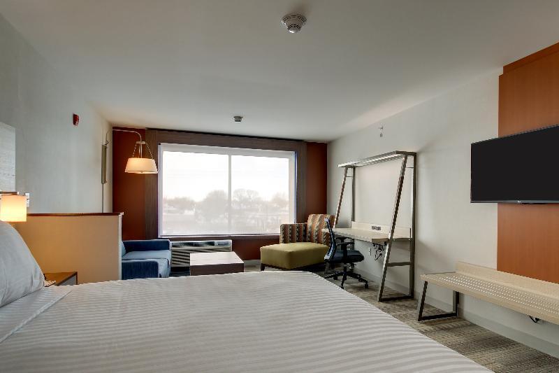 Holiday Inn Express & Suites Galesburg By Ihg Zewnętrze zdjęcie