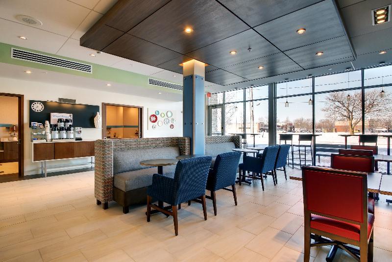 Holiday Inn Express & Suites Galesburg By Ihg Zewnętrze zdjęcie